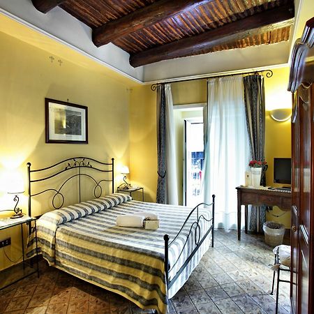 B&B L'Alloggio Dei Vassalli Νάπολη Εξωτερικό φωτογραφία