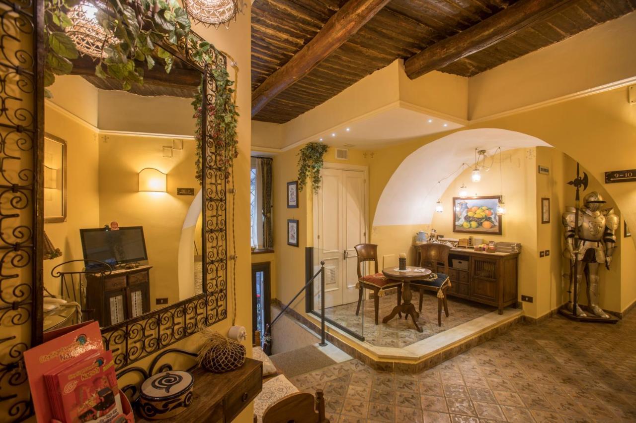 B&B L'Alloggio Dei Vassalli Νάπολη Εξωτερικό φωτογραφία
