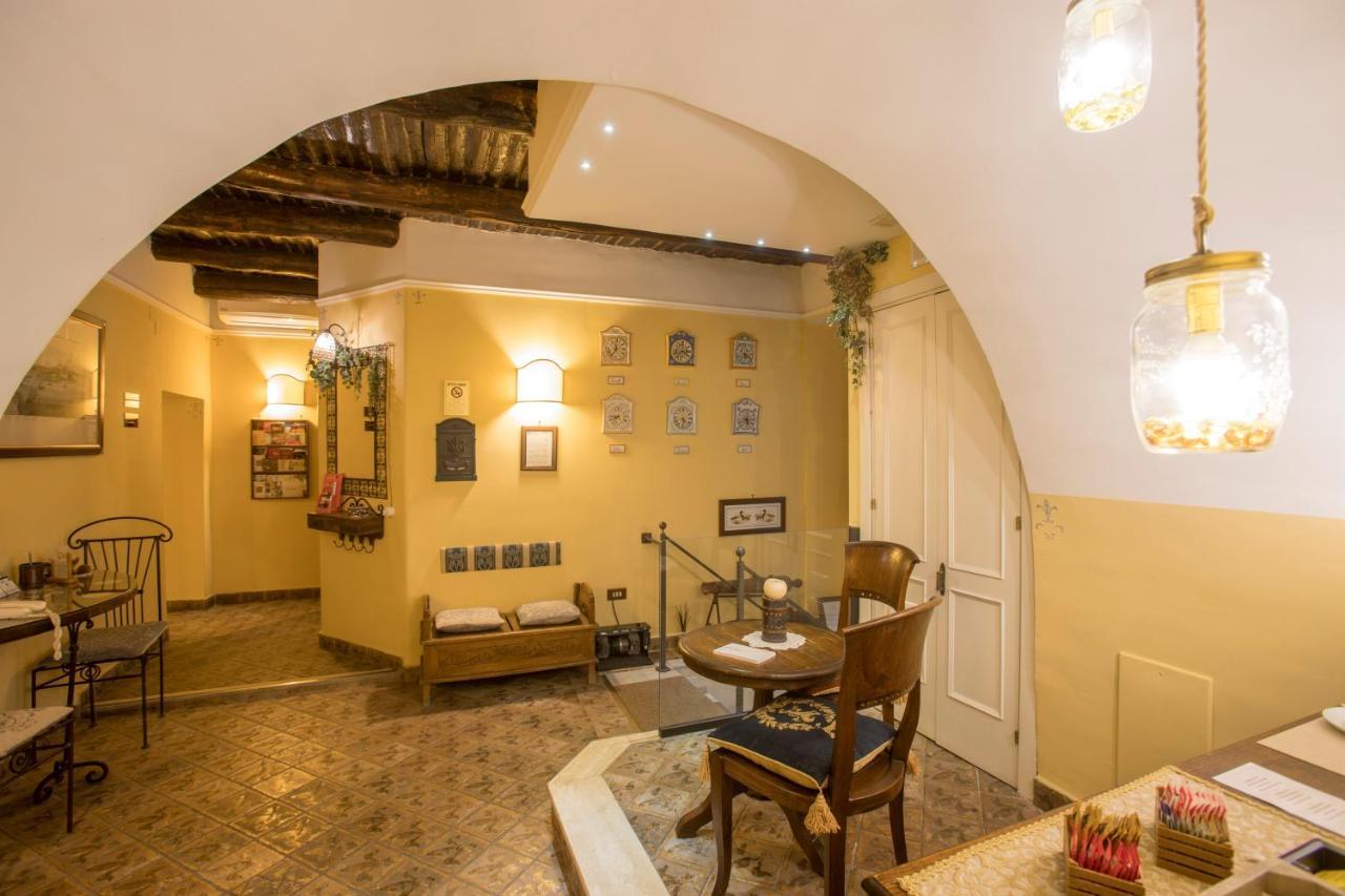 B&B L'Alloggio Dei Vassalli Νάπολη Εξωτερικό φωτογραφία